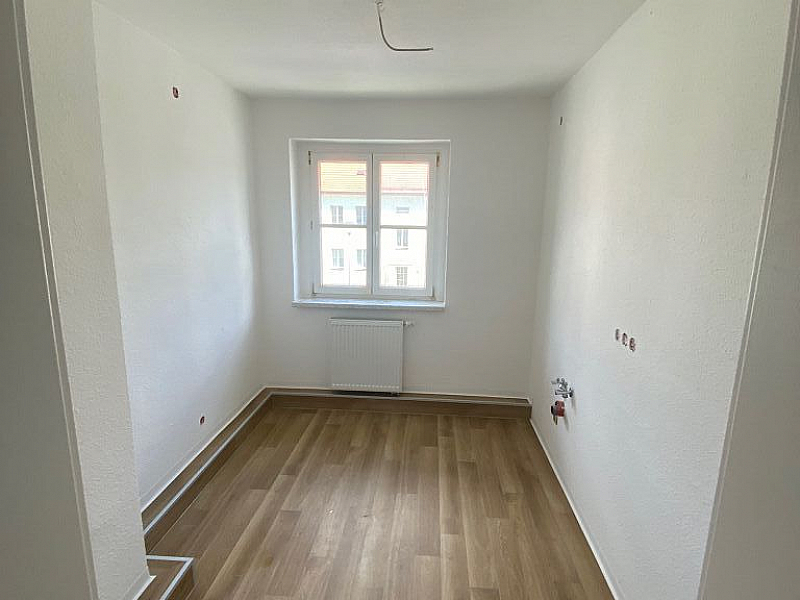 2-Raum Wohnung, 1. Obergeschoss rechts