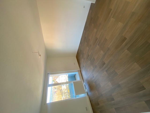 2-Raum Wohnung,  Erdgeschoss links
